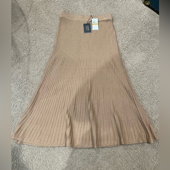 Women's NINETY CLOTHING CO knitted Pleated Boho Y2k Maxi Skirt - Picture 9 of 9